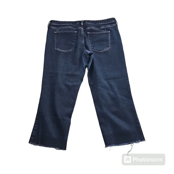 Mossimo Women's Mid Rise Straight Dark Wash Crop Raw Hem Size 12 34X23 - Picture 6 of 12